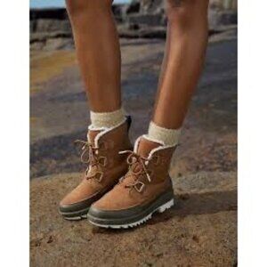 Sorel Tan Tivoli IV Lace Up Snow Boots
